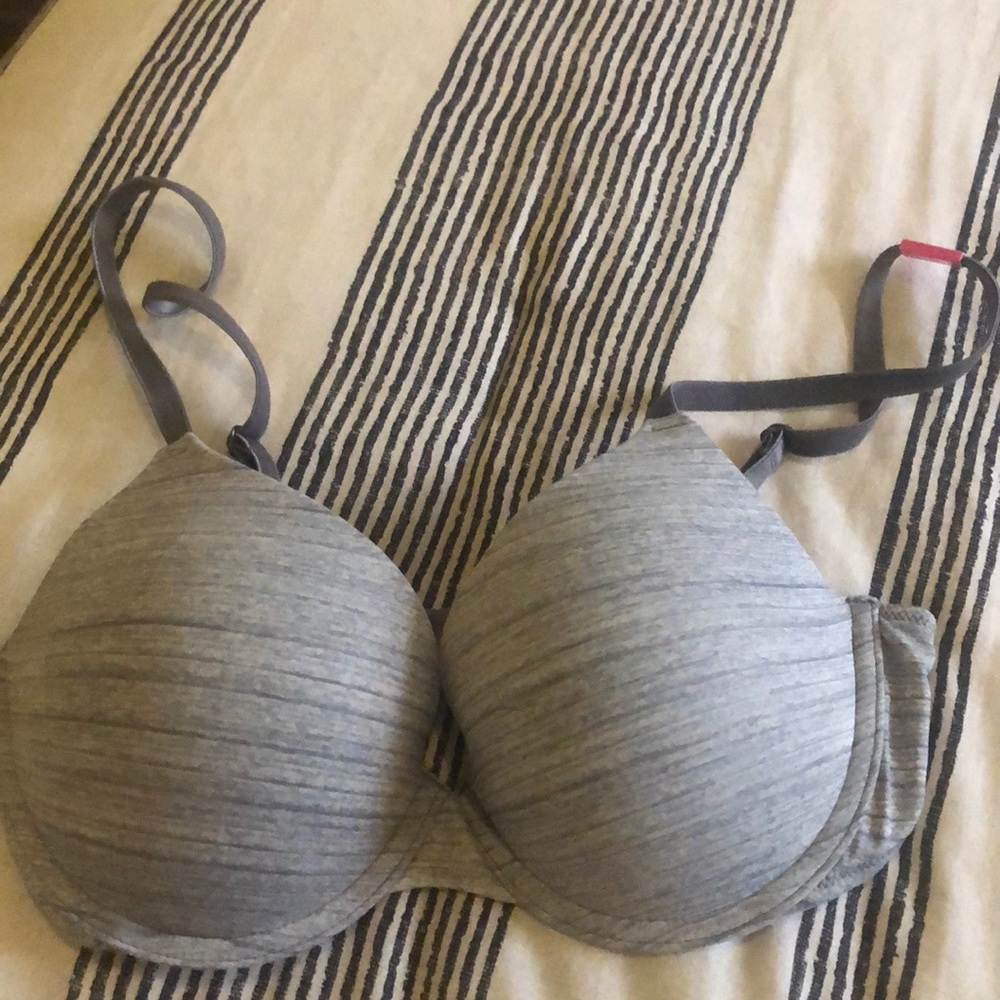 PINK brand new bra